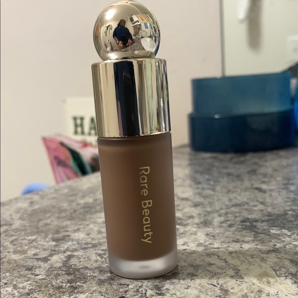 Rare Beauty liquid contour- Solace